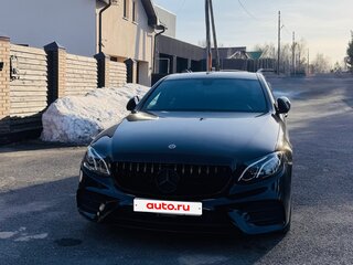 2019 Mercedes-Benz E-Класс 200 V (W213, S213, C238), чёрный, 3090000 рублей, вид 2