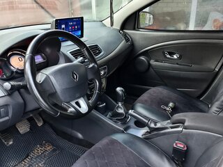 2013 Renault Megane III Рестайлинг 2, белый, 650000 рублей, вид 5