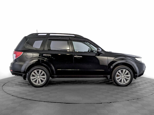 2011 Subaru Forester III Рестайлинг, чёрный, 1550000 рублей - вид 3
