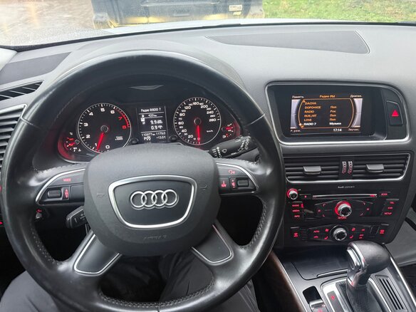 2014 Audi Q5 I (8R) Рестайлинг, серебристый, 2100000 рублей - вид 4