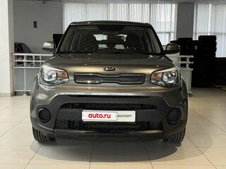 2018 Kia Soul II Рестайлинг, серебристый, 1555000 рублей, вид 3