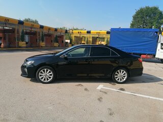 2017 Toyota Camry VII (XV50) Рестайлинг 2, чёрный, 1530000 рублей, вид 4
