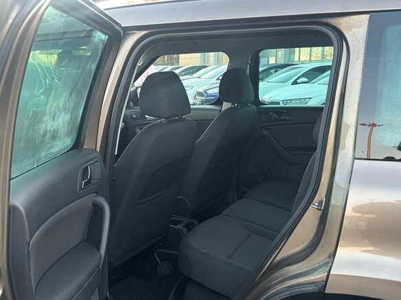 2011 Skoda Yeti I, коричневый, 550000 рублей - вид 12