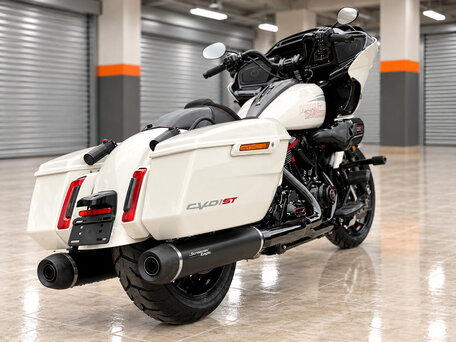 2024 Harley-Davidson CVO Road Glide ST, белый, 5500000 рублей, вид 4