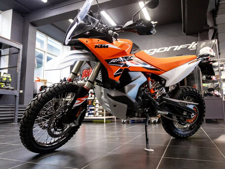 2024 KTM 890 Adventure R Rally, оранжевый, 2300000 рублей, вид 5