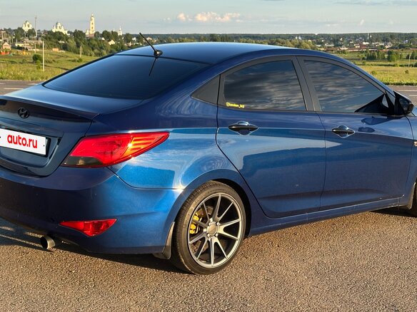 2015 Hyundai Solaris I Рестайлинг, синий, 1050000 рублей - вид 3