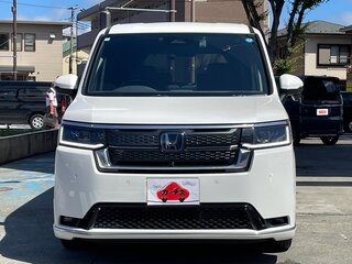 2023 Honda Stepwgn Spada VI, белый, 2300000 рублей, вид 2