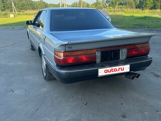 1990 Toyota Crown VIII (S130), серебристый, 1000000 рублей, вид 3