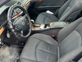 2002 Mercedes-Benz E-Класс 270 III (W211, S211), серебристый, 750000 рублей, вид 4