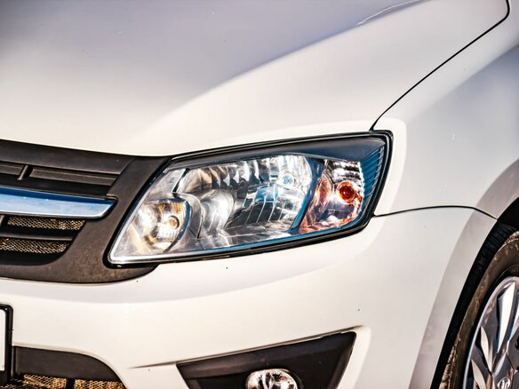2017 Lada (ВАЗ) Granta I, белый, 519000 рублей - вид 8