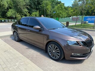 2018 Skoda Octavia III (A7) Рестайлинг, коричневый, 2100000 рублей, вид 5