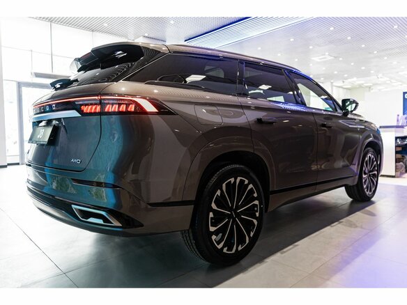 2025 Jaecoo J8, серебристый - вид 4