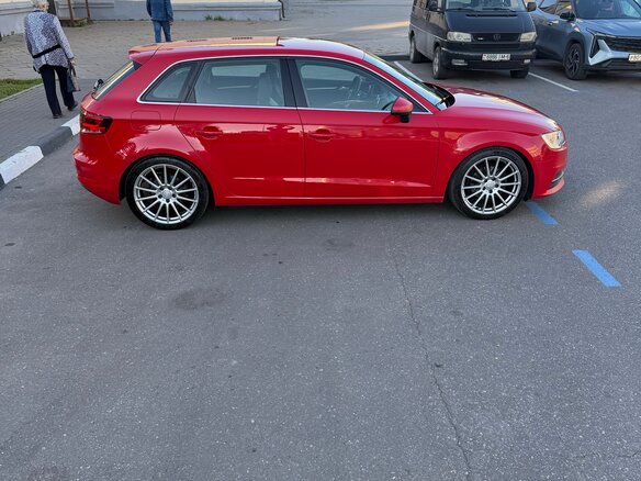 2013 Audi A3 III (8V), красный, 1250000 рублей - вид 13