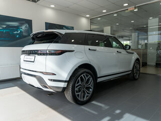2025 Land Rover Range Rover Evoque P250 MHEV Long II Рестайлинг, белый, 5750000 рублей, вид 5