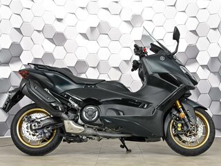 2023 Yamaha TMAX, чёрный, 1259000 рублей, вид 3