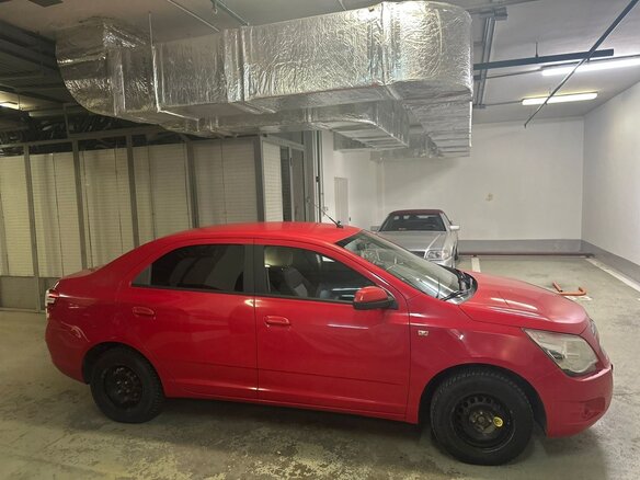 2013 Chevrolet Cobalt II, красный, 700000 рублей - вид 7
