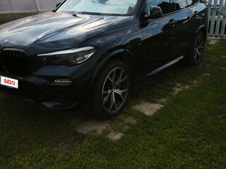 2020 BMW X5 M50d IV (G05/G18), синий, 7099000 рублей, вид 2