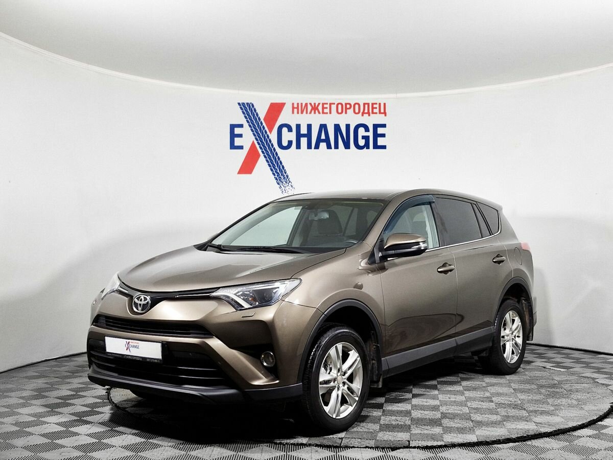 Открыть фотографии: Toyota RAV4 IV (XA40) Рестайлинг