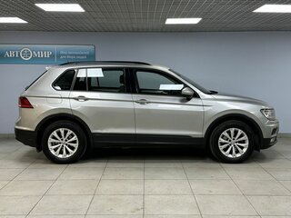 2020 Volkswagen Tiguan II, серый, 2120000 рублей, вид 4