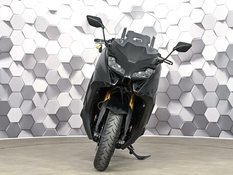 2023 Yamaha TMAX, чёрный, 1389000 рублей, вид 5