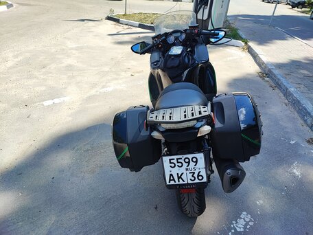 2015 Kawasaki GTR 1400 (Concours 14), чёрный, 920000 рублей, вид 2