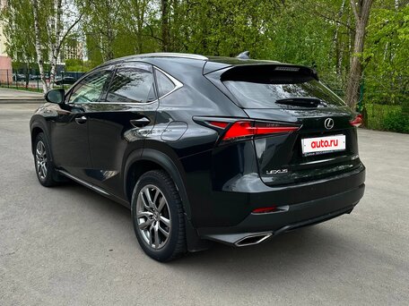 2017 Lexus NX 300 I Рестайлинг, чёрный, 3150000 рублей, вид 3