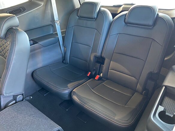 2026 Geely Okavango I Рестайлинг, серый, 4085990 рублей - вид 8