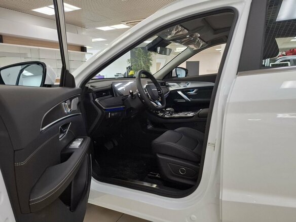2026 Jetour X70+ I Рестайлинг, белый, 3399000 рублей - вид 7