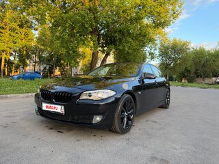 2013 BMW 5 серии 528i xDrive VI (F10/F11/F07), чёрный, 1600000 рублей, вид 1