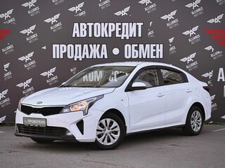 2021 Kia Rio IV Рестайлинг, белый, 1125000 рублей, вид 3