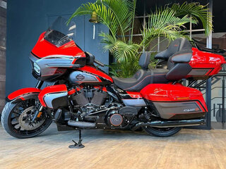 Harley-Davidson CVO Street Glide Limited