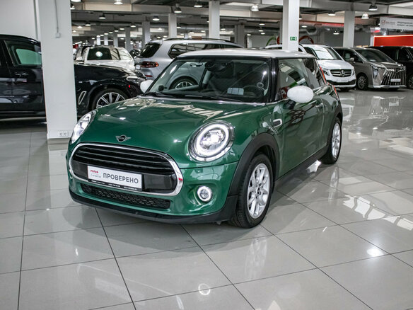 2020 Mini Hatch Cooper III (F55/F56) Рестайлинг, зелёный, 2625000 рублей