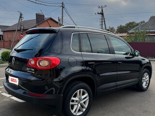 2011 Volkswagen Tiguan I, чёрный, 1350000 рублей, вид 4