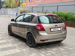 2011 Kia Ceed I Рестайлинг, серебристый, 470000 рублей, вид 3
