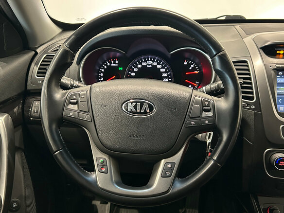2018 Kia Sorento II Рестайлинг, белый - вид 17