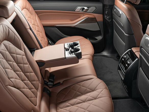 2026 BMW X7 40d I (G07) Рестайлинг, чёрный, 18490000 рублей - вид 23