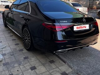 2021 Mercedes-Benz S-Класс 450 Long 4MATIC VII (W223), чёрный, 9000000 рублей, вид 3