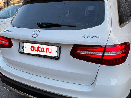 2016 Mercedes-Benz GLC 250 I (X253), белый, 3300000 рублей, вид 4