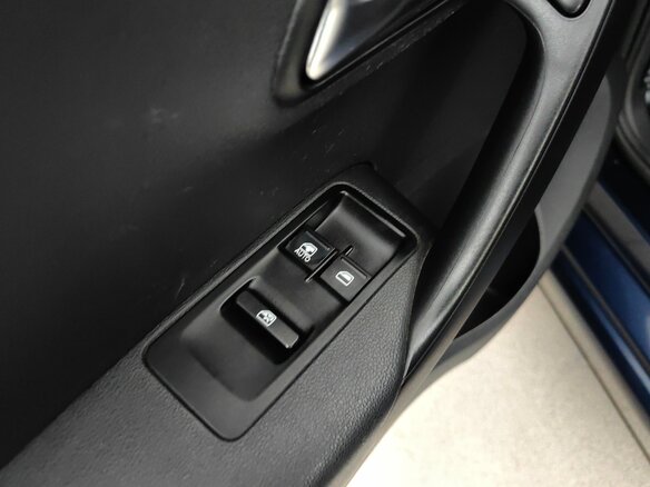 2015 Volkswagen Polo V, синий, 799000 рублей - вид 21