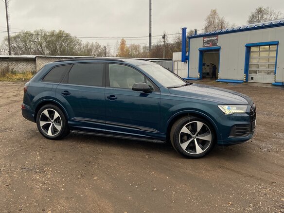 2021 Audi Q7 45 TDI II (4M) Рестайлинг, синий, 6600000 рублей - вид 7