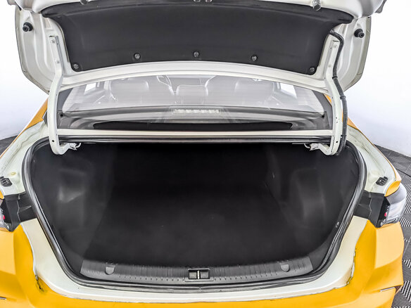 2024 BAIC U5 Plus, жёлтый, 720000 рублей - вид 9