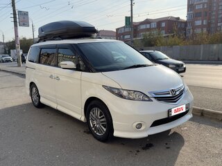 2006 Honda Elysion I, белый, 1250000 рублей, вид 2