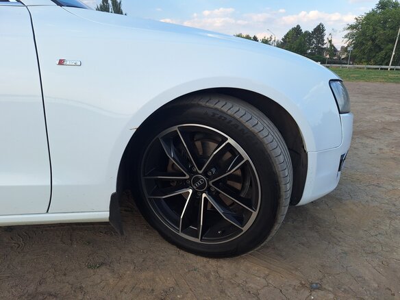 2011 Audi A5 I (8T), белый, 1600000 рублей - вид 4