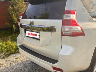 2015 Toyota Land Cruiser Prado 150 Series Рестайлинг 1, белый, 3600000 рублей, вид 4