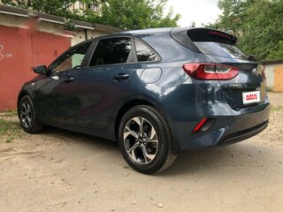 2020 Kia Ceed III, синий, 2510000 рублей, вид 4