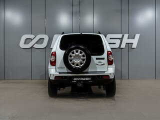2012 Chevrolet Niva I Рестайлинг, белый, 599000 рублей, вид 4