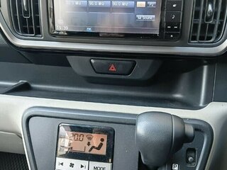 2019 Daihatsu Boon III Рестайлинг, серебристый, 720000 рублей, вид 4