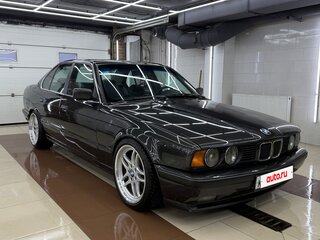 1990 BMW 5 серии 520i III (E34), чёрный, 750000 рублей, вид 4