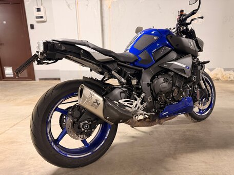 2017 Yamaha MT-10, синий, 1250000 рублей, вид 2