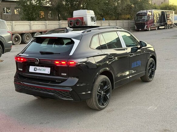 2026 Volkswagen Tiguan L II Рестайлинг (China Market), чёрный, 4775100 рублей - вид 4